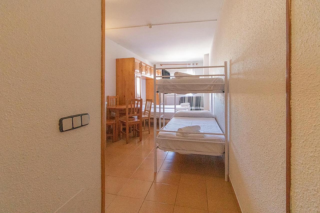 Estudis Turistics Cims Pas 3000 Apartament *