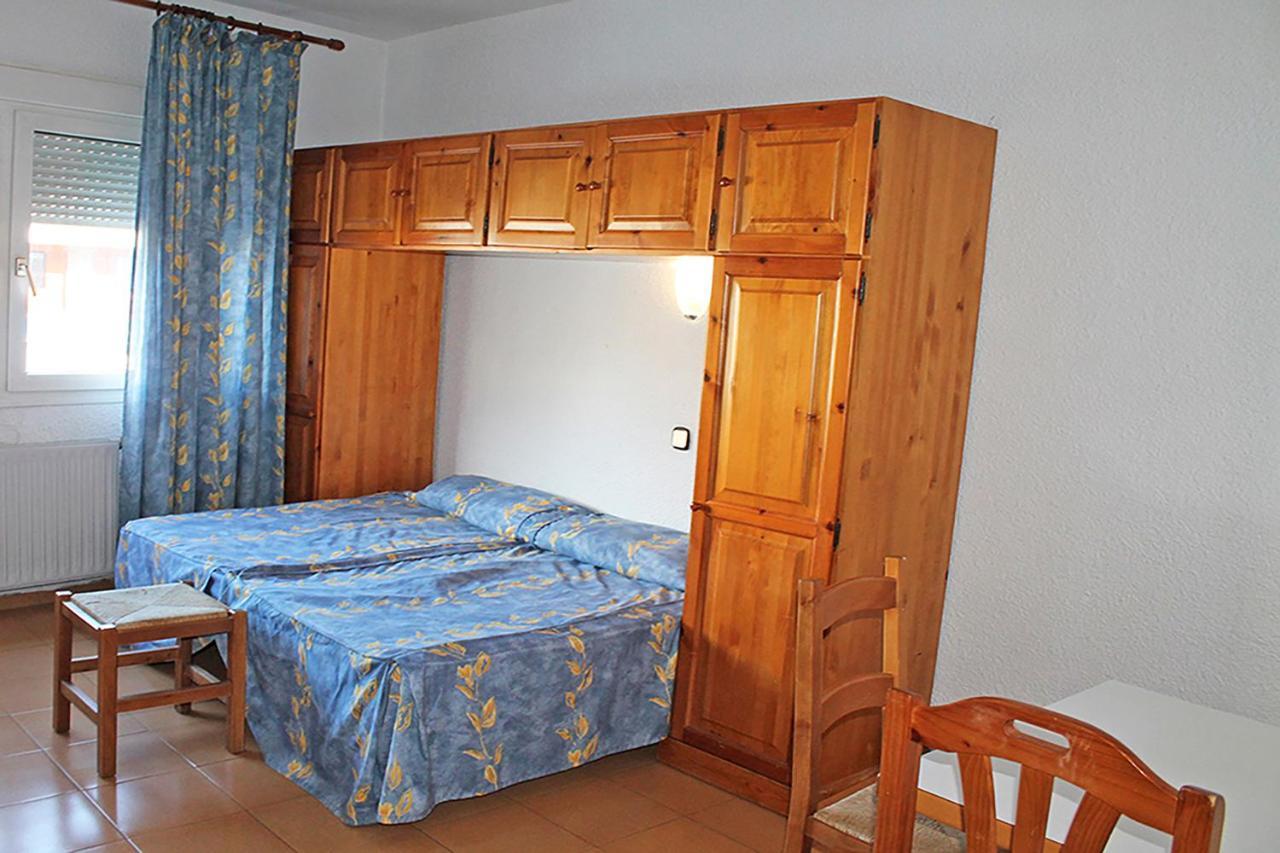 Estudis Turistics Cims Pas 3000 *
